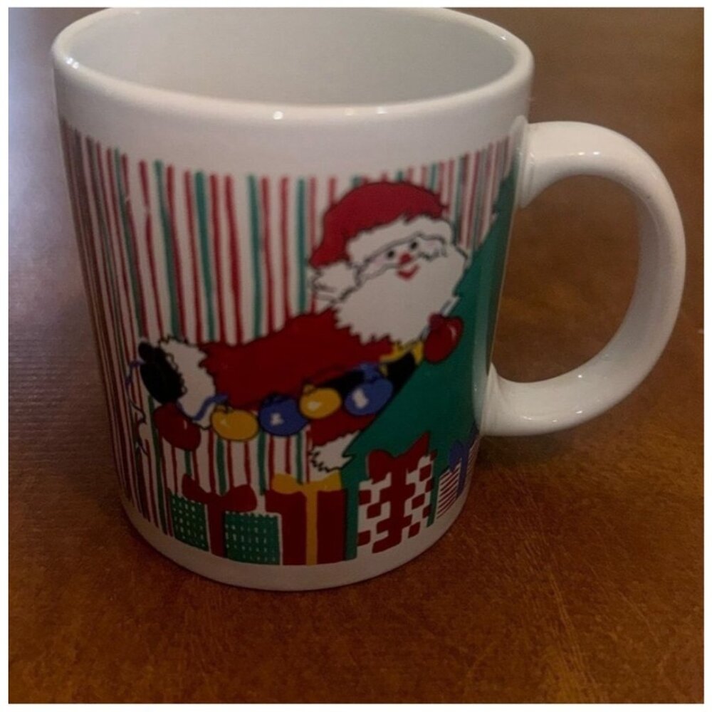 Vintage Christmas Holiday Mugs Set of 6 - Picture 7 of 16